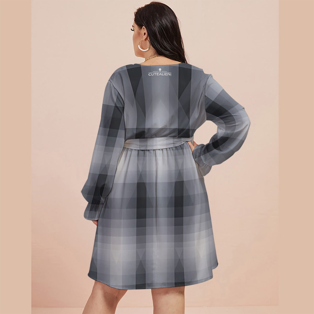 Women's V-neck Dress With Waistband